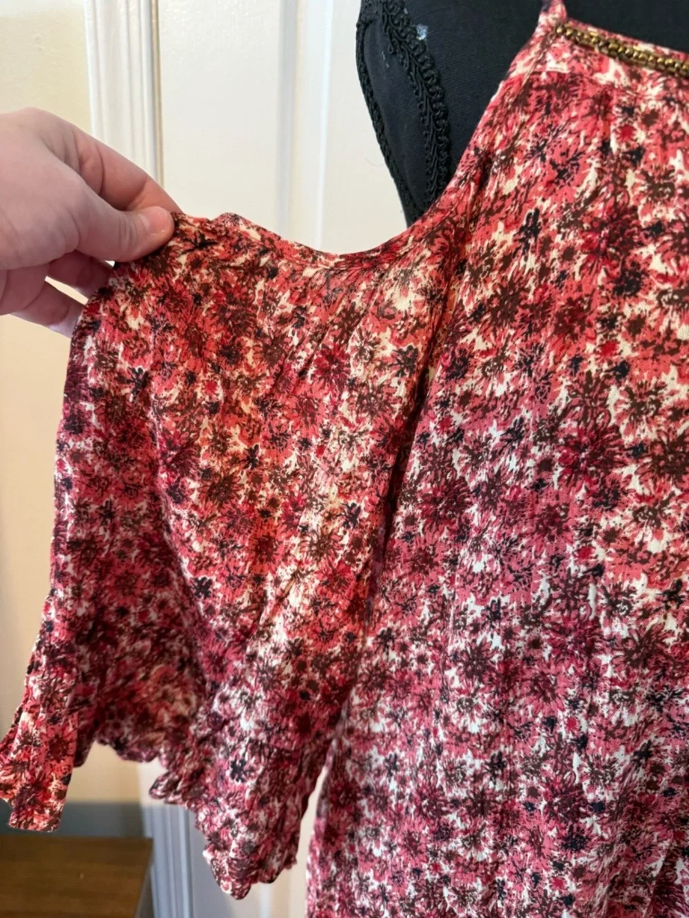 En Creme Red Floral Mini Dress with Cold-Shoulder Detail